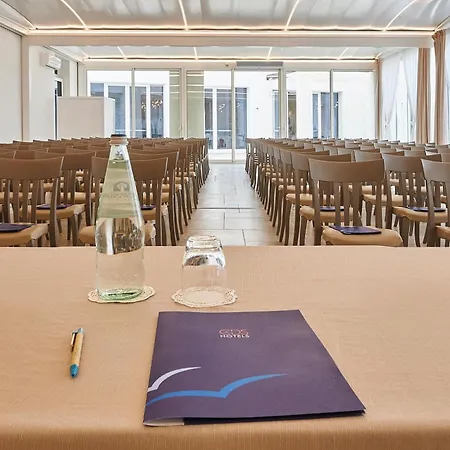 Relais Masseria Le Cesine - Cdshotels ורנולה