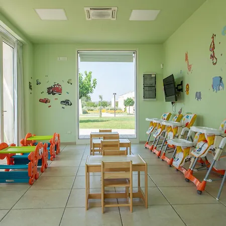 Relais Masseria Le Cesine - Cdshotels ורנולה