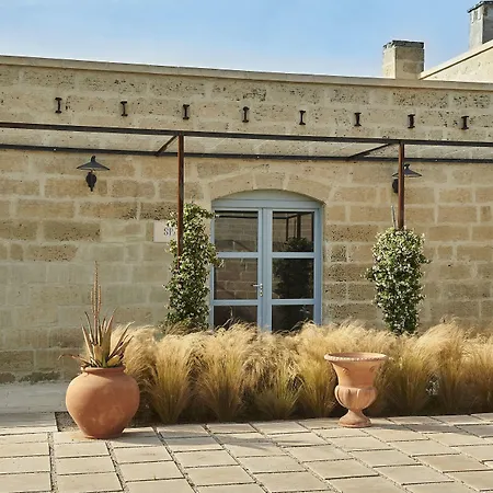 Relais Masseria Le Cesine