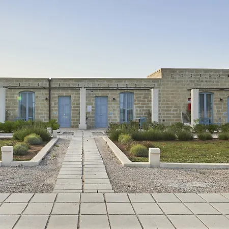 Relais Masseria Le Cesine - Cdshotels אתר נופש